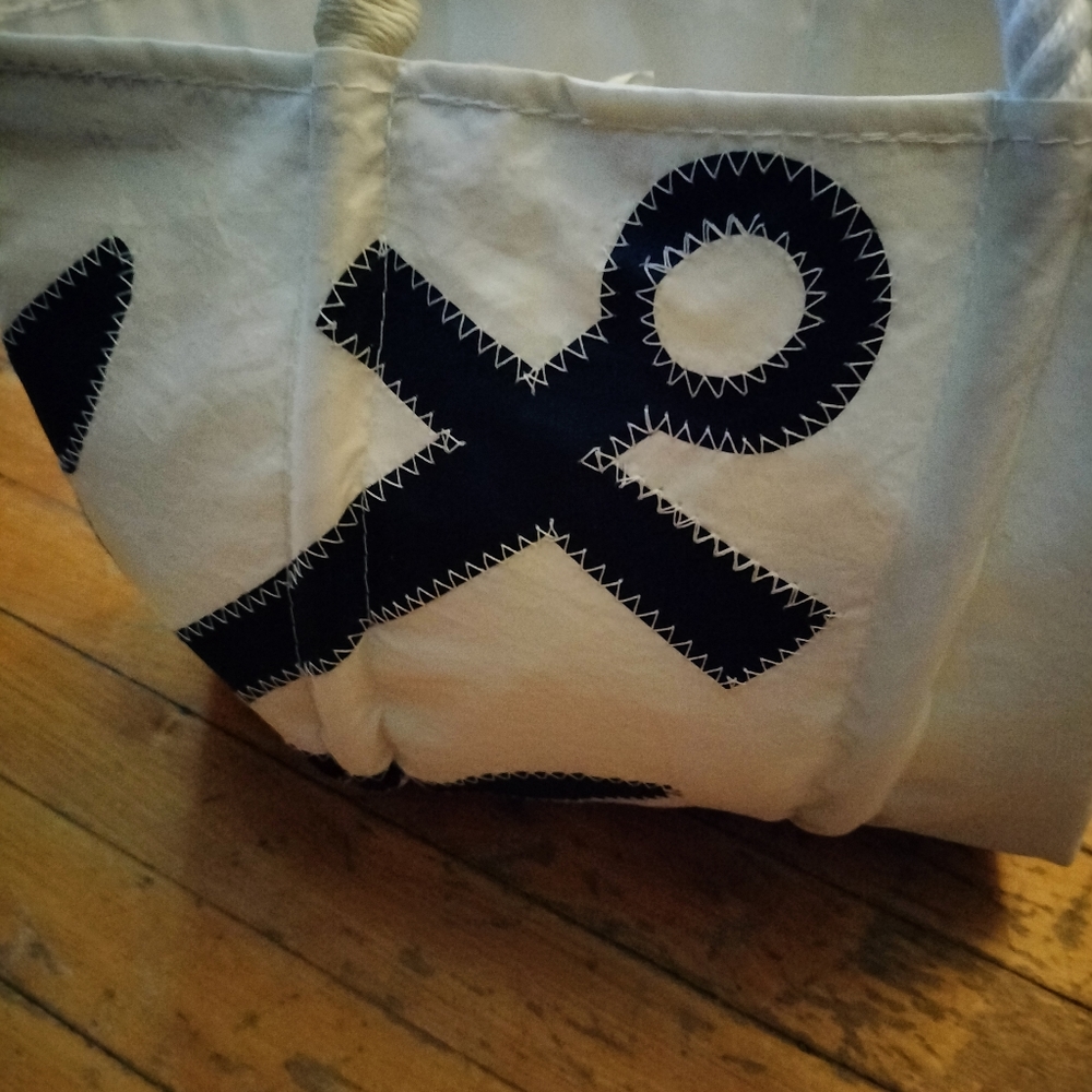 Small anchor tote by sea bags Maine, never used, 15 inches wide